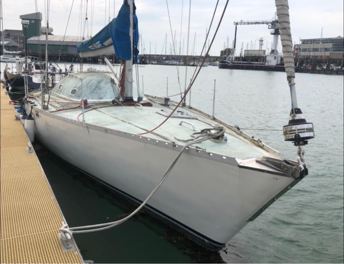 Lonely Boats - Open 40 Yacht in Gosport - Matched Boat