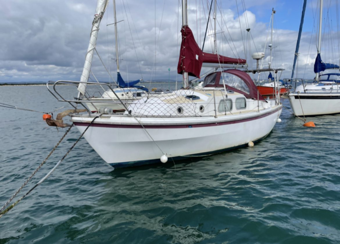 Lonely Boats - Westerly Centaur at Hayling Island - Matched Boat