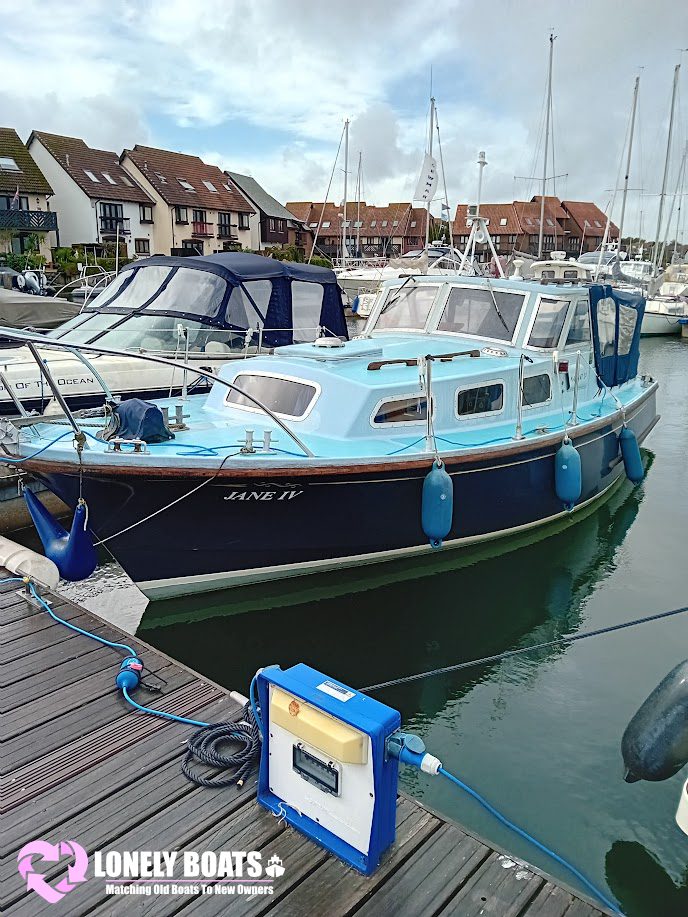 Lonely Boats - Natant 24 at Hythe Marina - Matched Boat