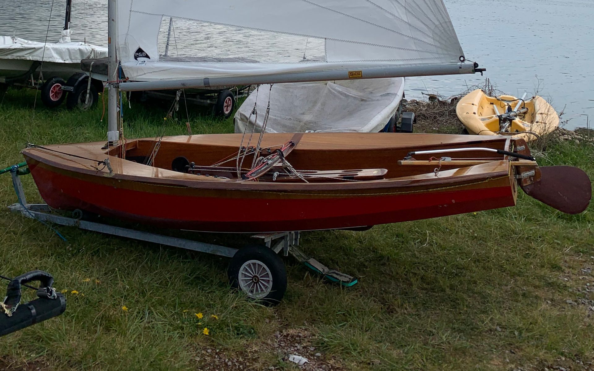 Lonely Boats - Solo Class Sailing Dinghy in Chew Stoke (Somerset) - Matched Boat