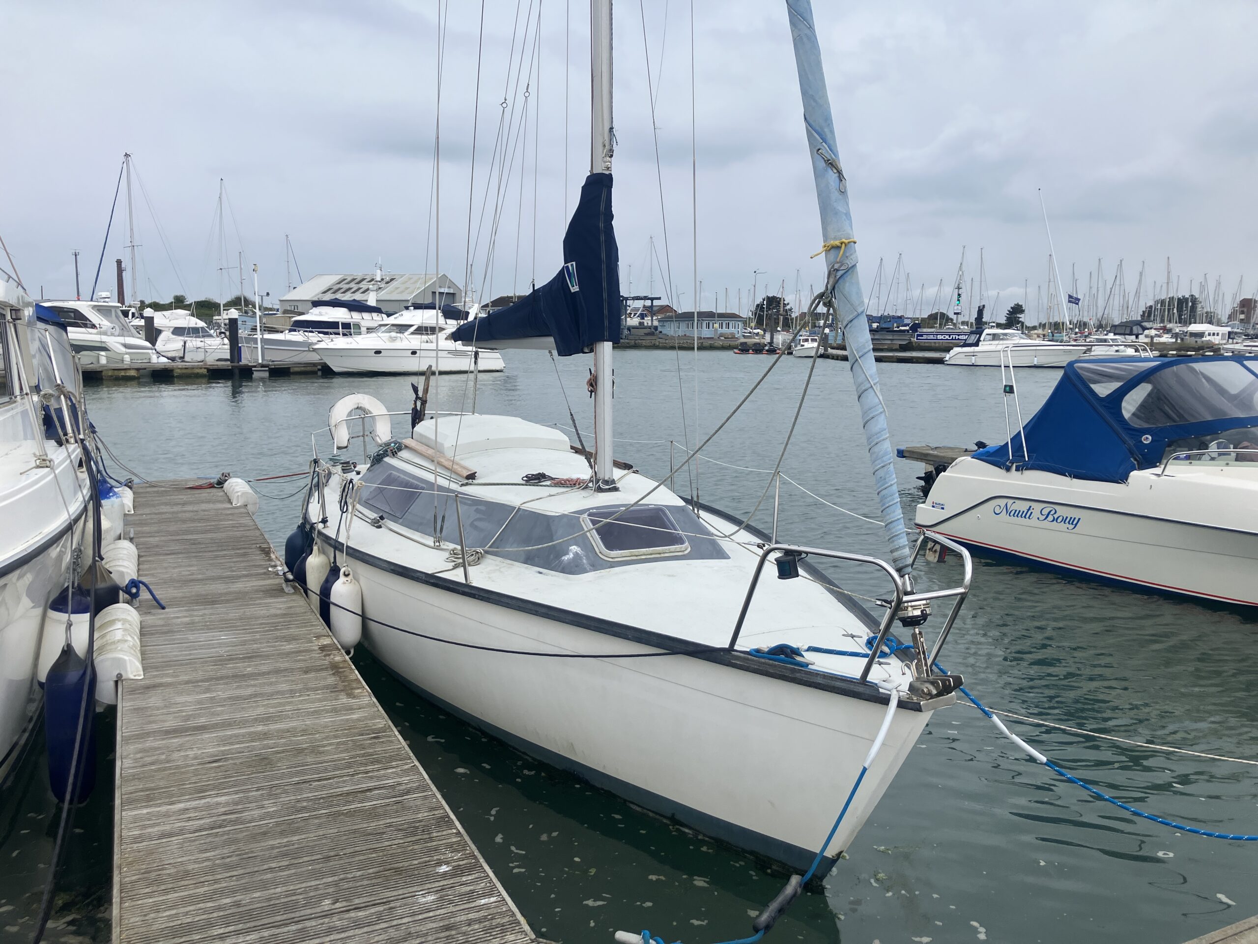 Dufour 1800 For Sale in Langstone Harbour